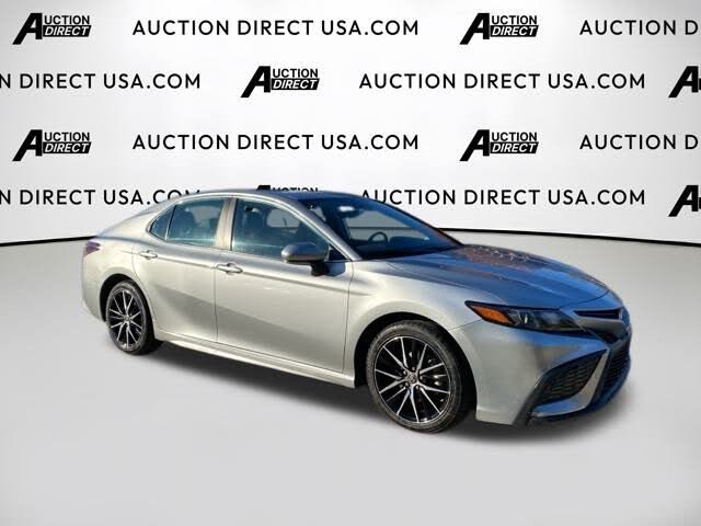 2022 Toyota Camry SE FWD