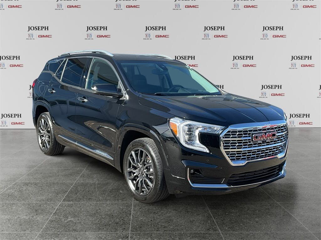 2023 GMC Terrain Denali AWD