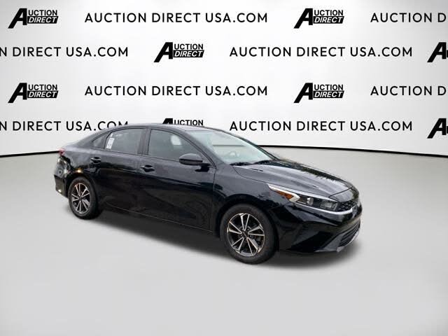 2023 Kia Forte LXS FWD