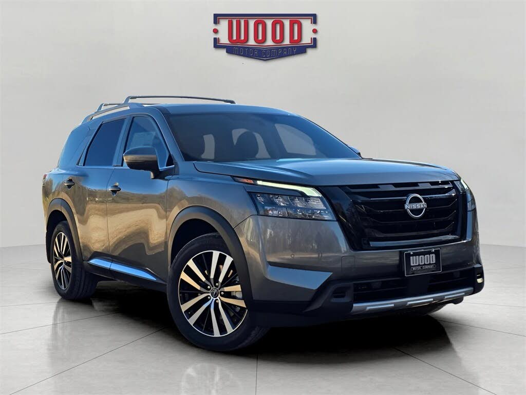 2025 Nissan Pathfinder Platinum 4WD