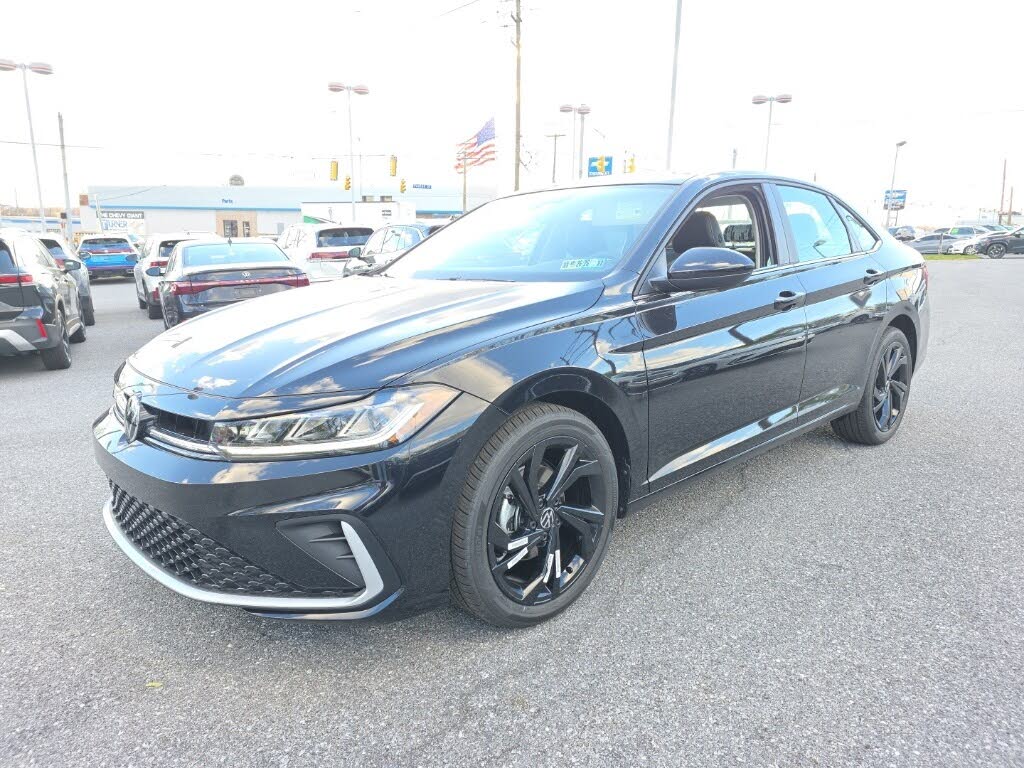 2026 Volkswagen Jetta SE FWD