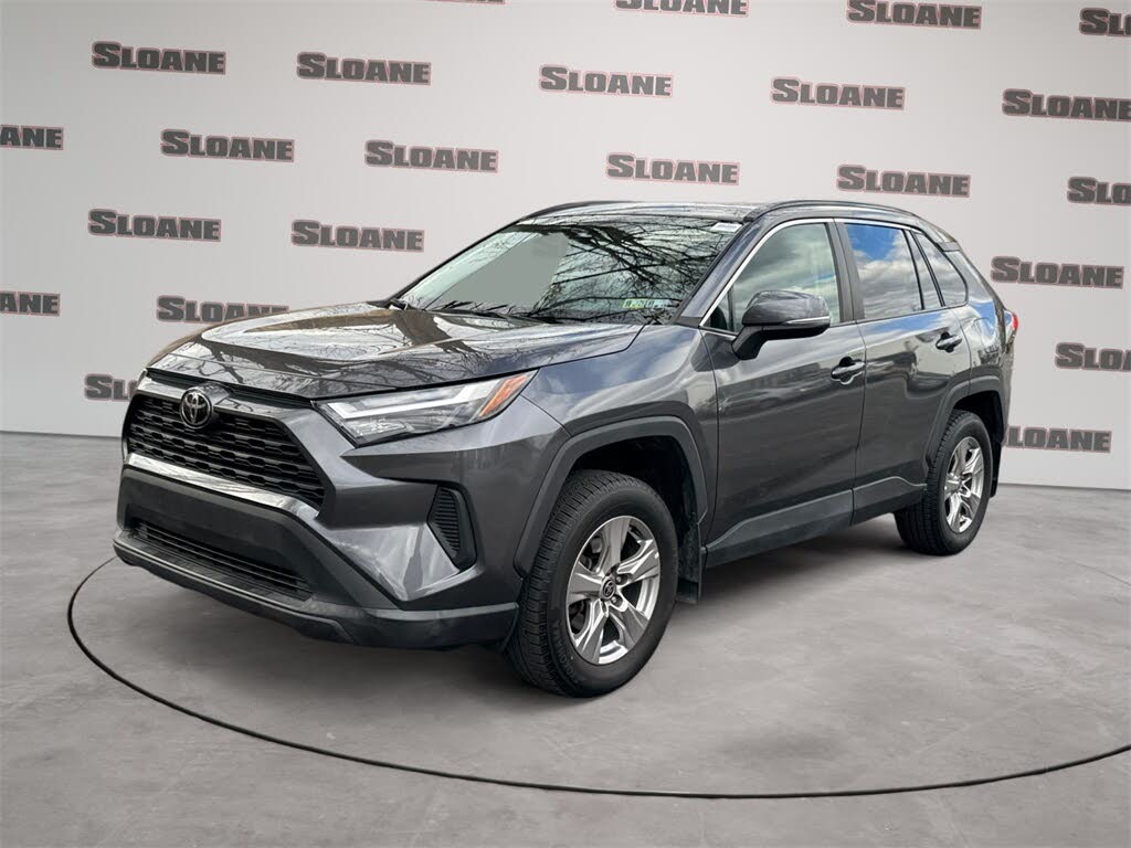 2022 Toyota RAV4 XLE AWD