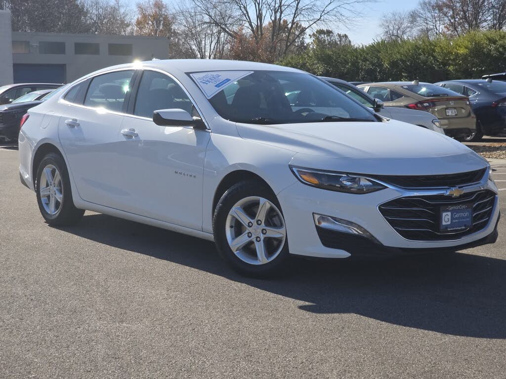2023 Chevrolet Malibu LT with 1LT FWD