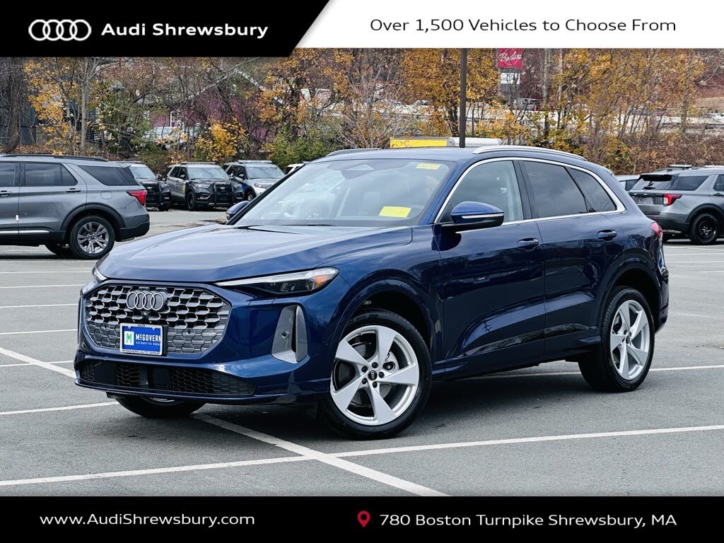 2025 Audi Q5 quattro Premium Plus 40 TFSI