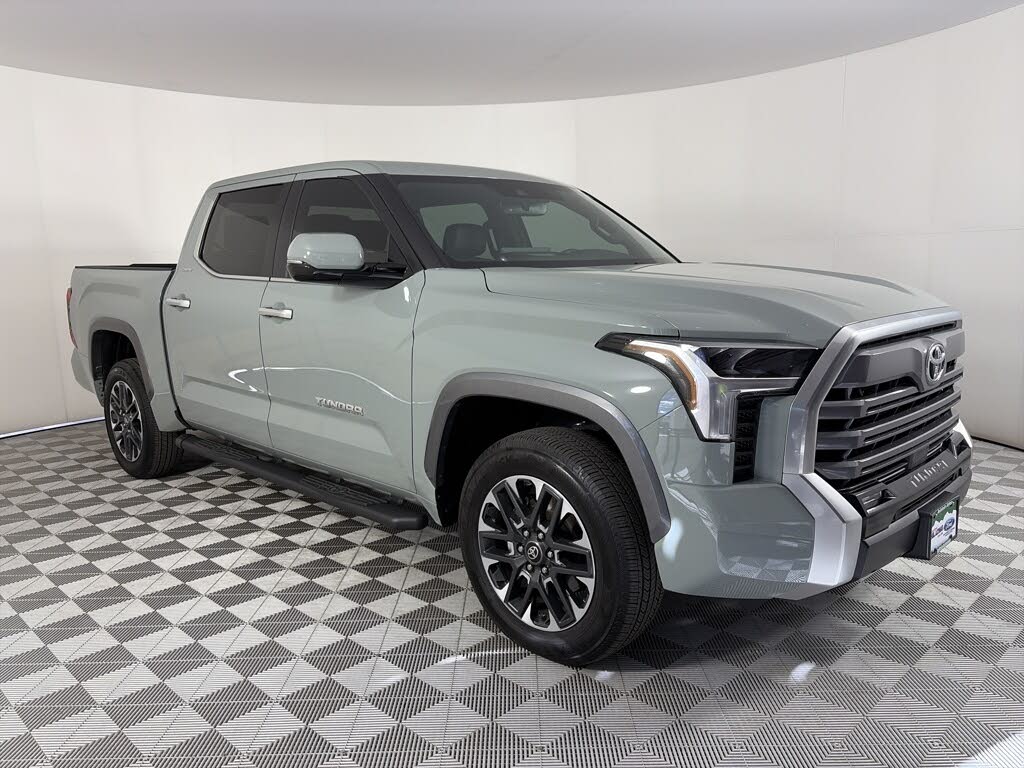 2025 Toyota Tundra Limited CrewMax Cab 4WD
