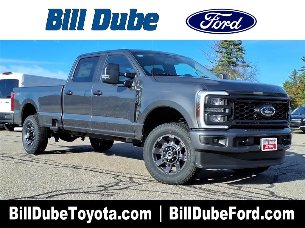 2026 Ford F-350 Super Duty XL Crew Cab 4WD