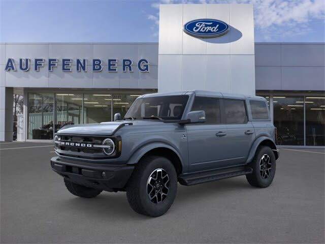 2025 Ford Bronco Outer Banks 4-Door 4WD