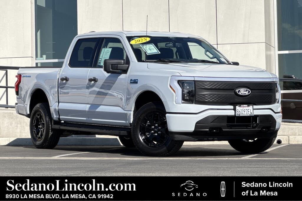 2025 Ford F-150 Lightning XLT SuperCrew AWD