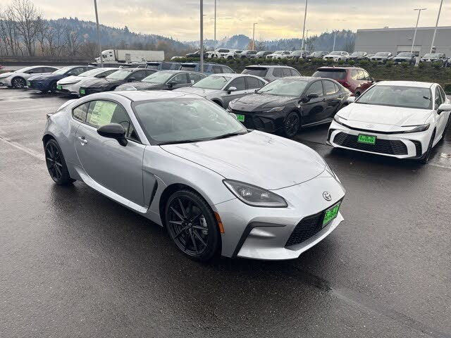 2025 Toyota GR86 Premium RWD