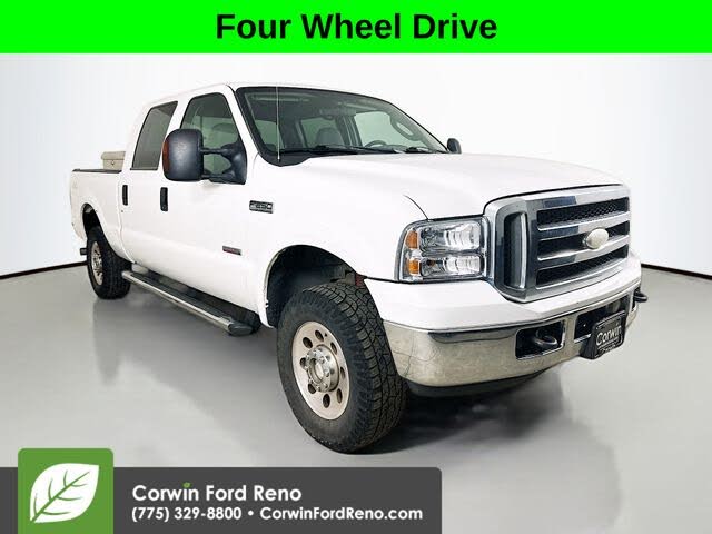 2005 Ford F-250 Super Duty Lariat Crew Cab 4WD