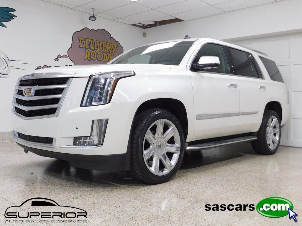 2015 Cadillac Escalade Luxury RWD