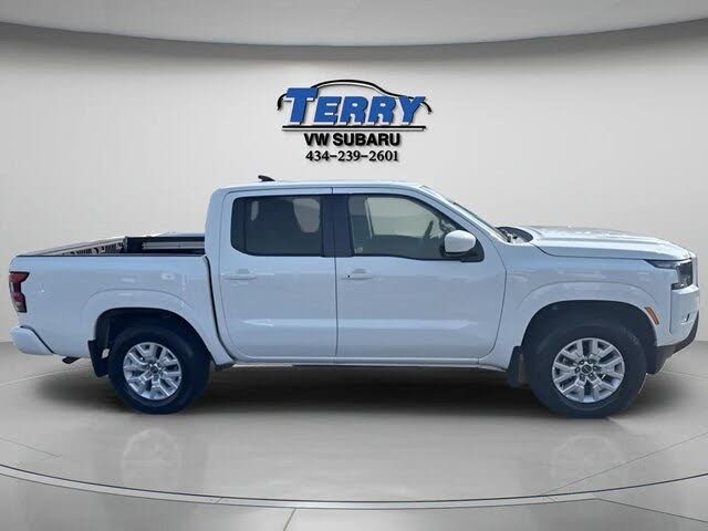 2023 Nissan Frontier SV Crew Cab 4WD