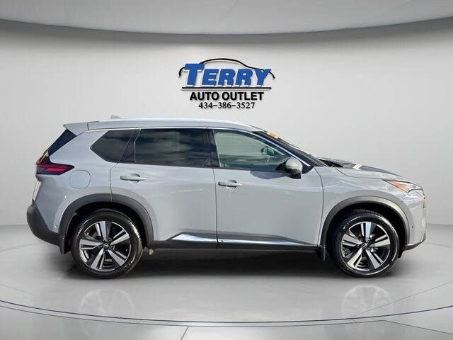 2023 Nissan Rogue SL FWD