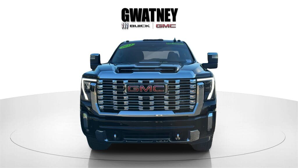 2024 GMC Sierra 2500HD Denali Crew Cab 4WD