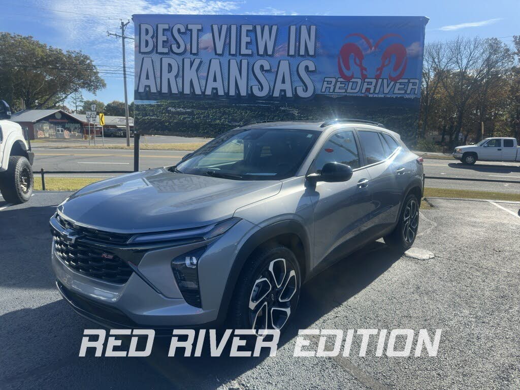 2024 Chevrolet Trax RS with 2RS FWD