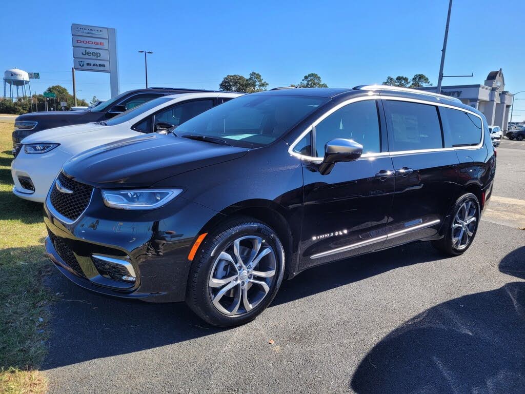 2026 Chrysler Pacifica Pinnacle AWD