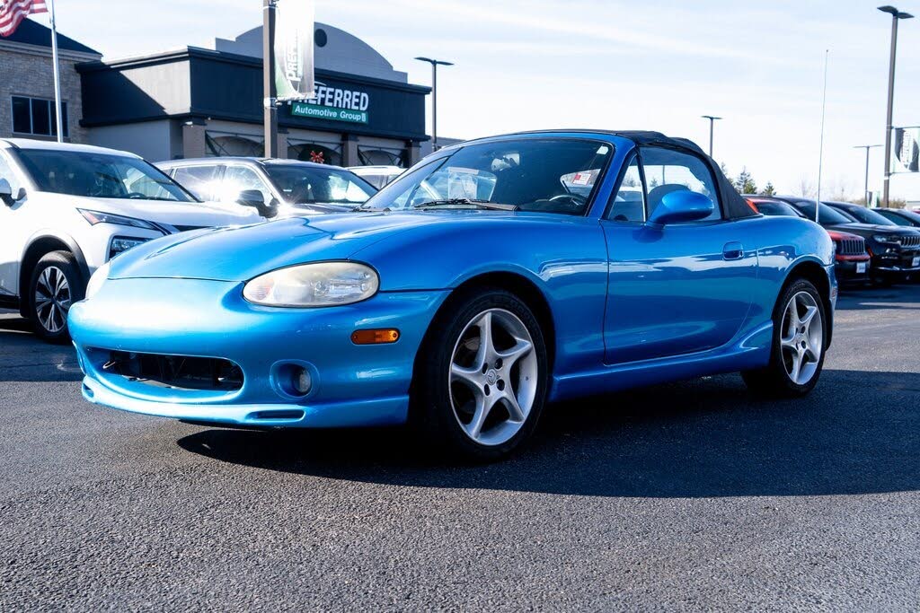 2000 Mazda MX-5 Miata Base