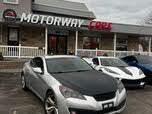 Hyundai Genesis Coupe 2.0T Premium RWD