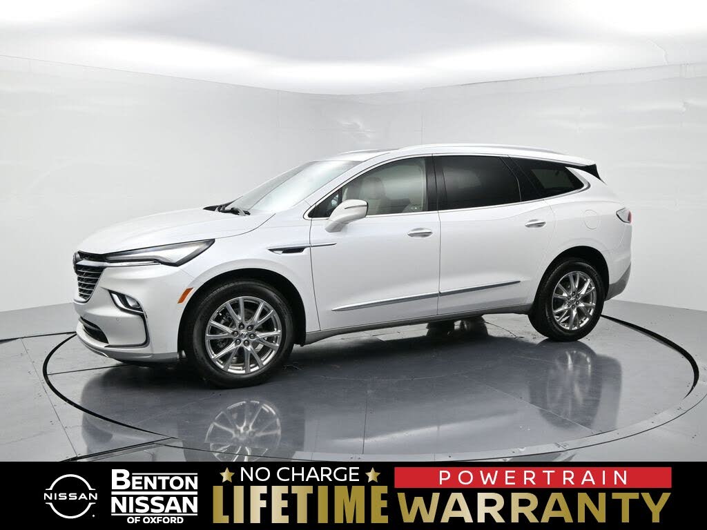 2023 Buick Enclave Essence FWD