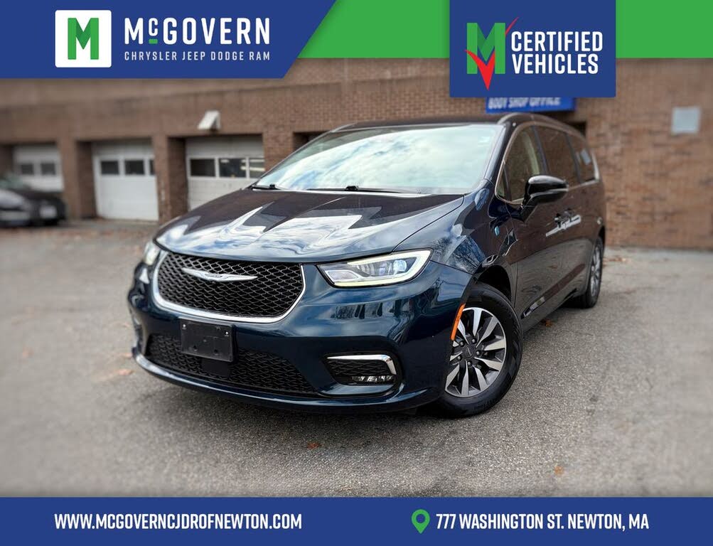 2024 Chrysler Pacifica Hybrid Select FWD