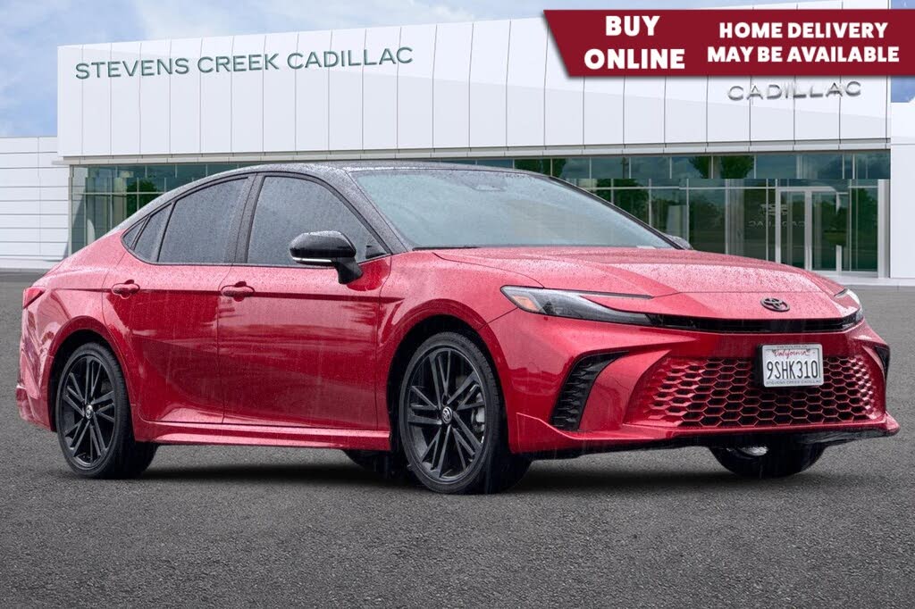 2025 Toyota Camry XSE FWD