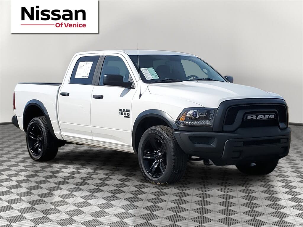 2024 RAM 1500 Classic Warlock Crew Cab 4WD