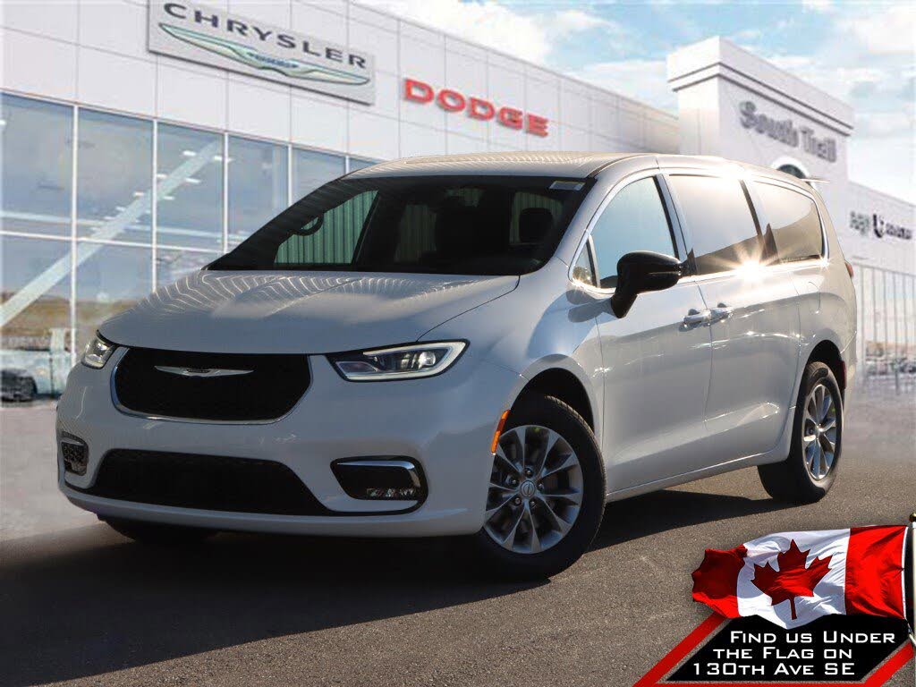 Chrysler Pacifica Select AWD 2026