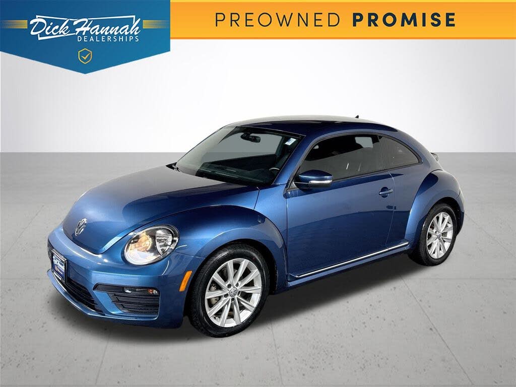 2018 Volkswagen Beetle 2.0T S Hatchback FWD