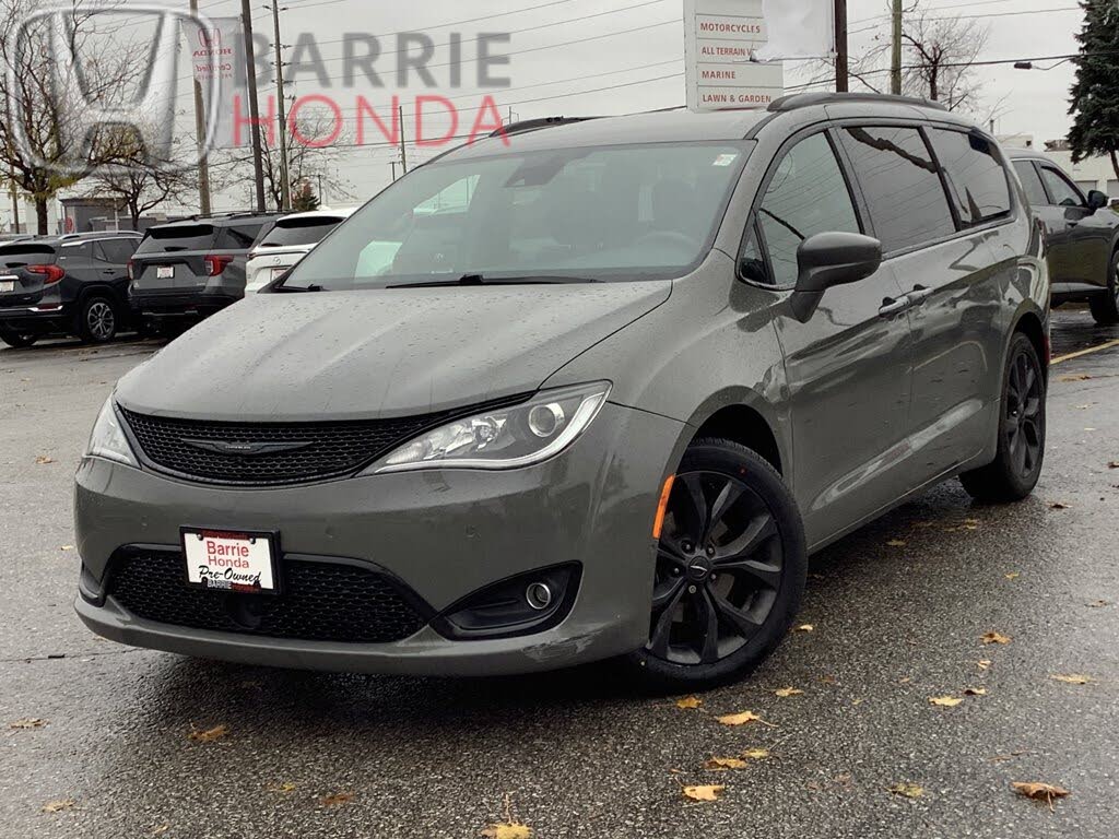 2020 Chrysler Pacifica Touring L FWD