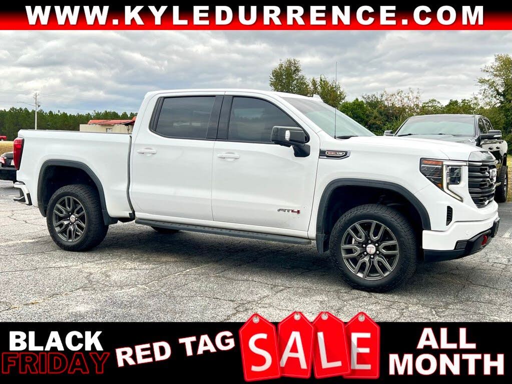 2022 GMC Sierra 1500 AT4 Crew Cab 4WD