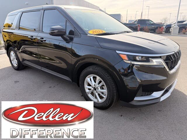 2023 Kia Carnival LX FWD