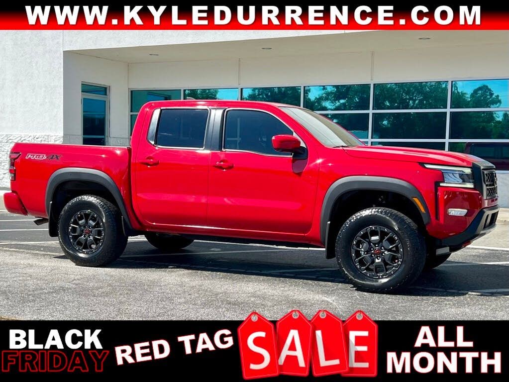 2023 Nissan Frontier PRO-4X Crew Cab 4WD