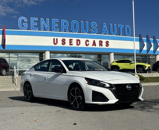 2024 Nissan Altima 2.5 SR FWD