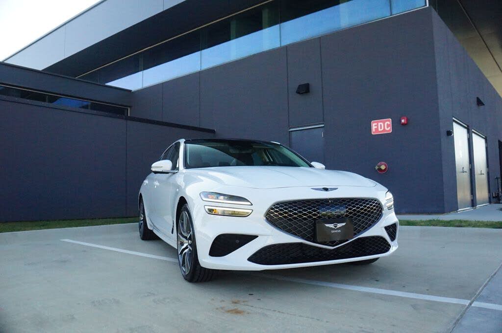 2026 Genesis G70 2.5T Prestige RWD