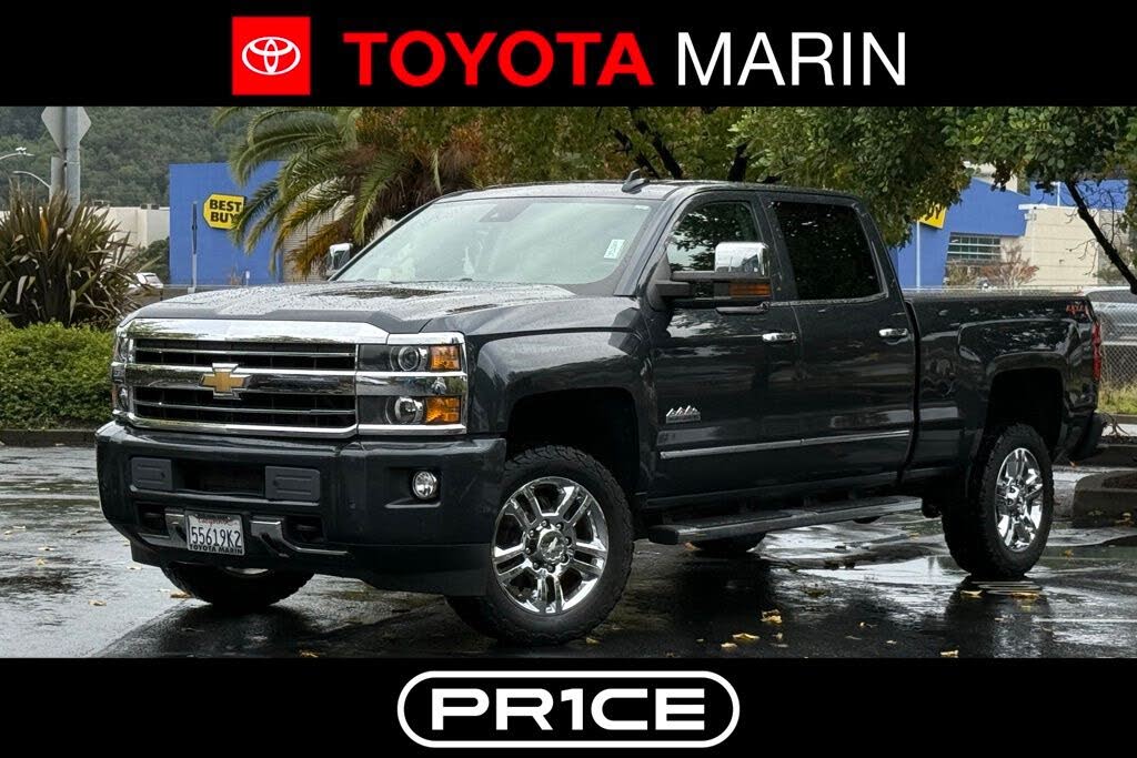 2018 Chevrolet Silverado 2500HD High Country Crew Cab 4WD