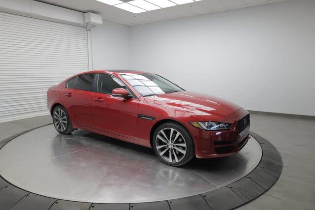 2018 Jaguar XE 25t Prestige AWD