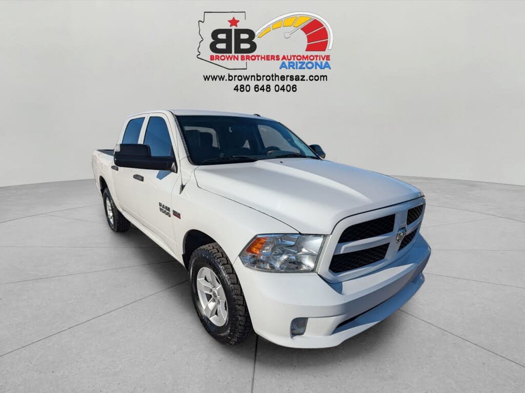 2018 RAM 1500 Express Crew Cab 4WD