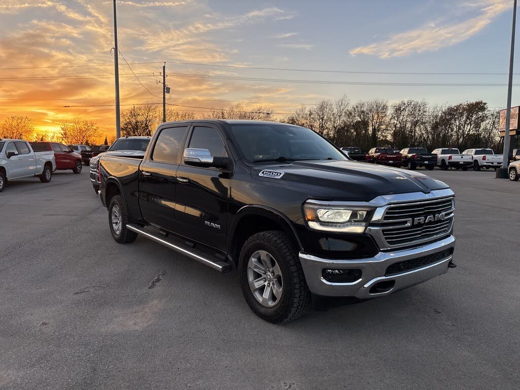 2022 RAM 1500 Laramie Crew Cab 4WD