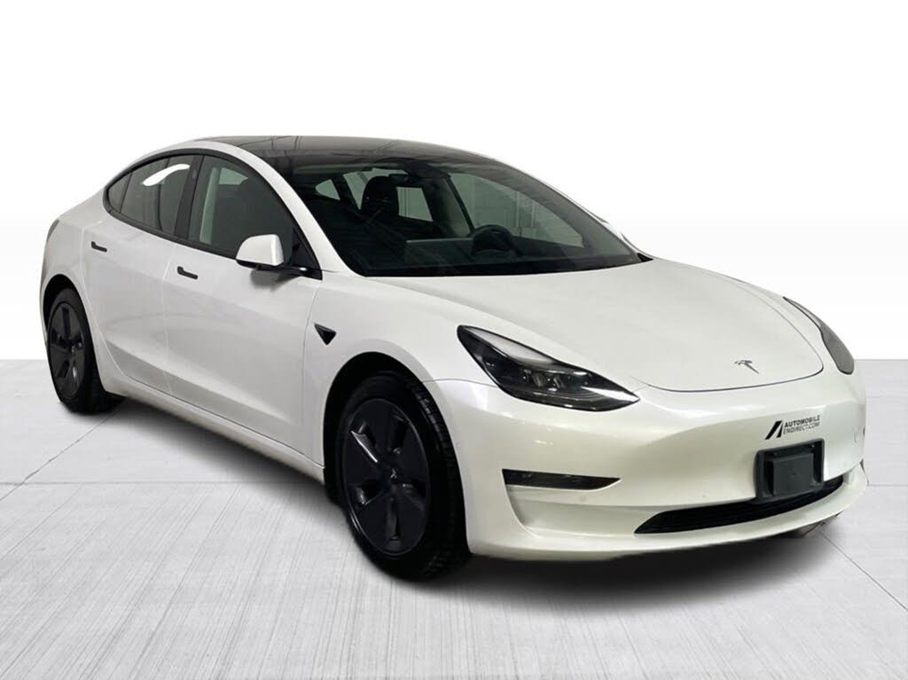 2022 Tesla Model 3 RWD