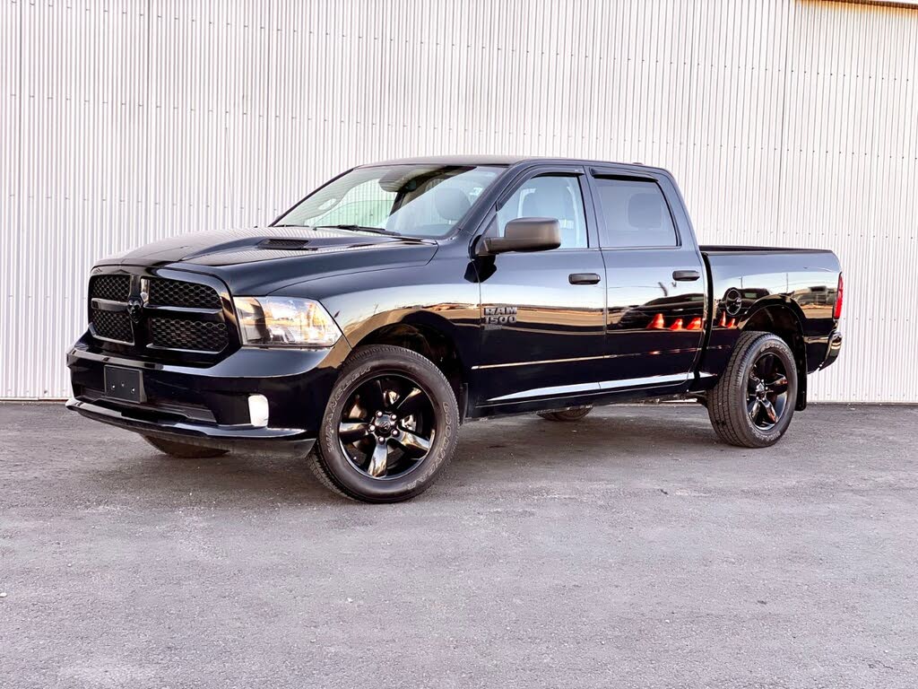 2023 RAM 1500 Classic Express Crew Cab 4WD