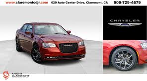 Chrysler 300 S V6 RWD