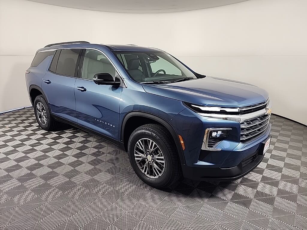 2026 Chevrolet Traverse LT AWD