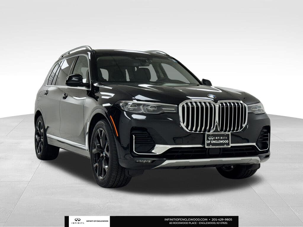 2022 BMW X7 xDrive40i AWD