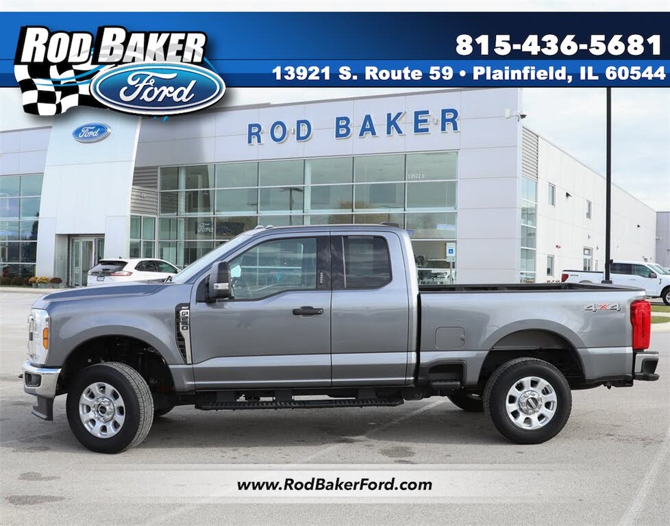 2024 Ford F-250 Super Duty XLT Crew Cab 4WD