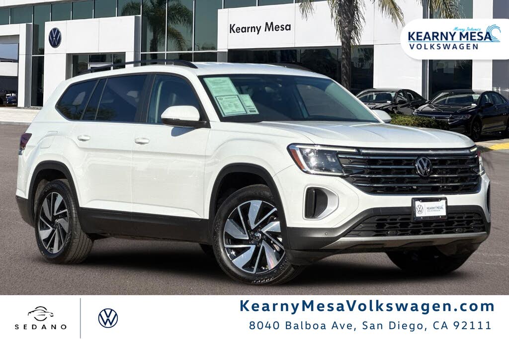 2024 Volkswagen Atlas SE FWD with Technology