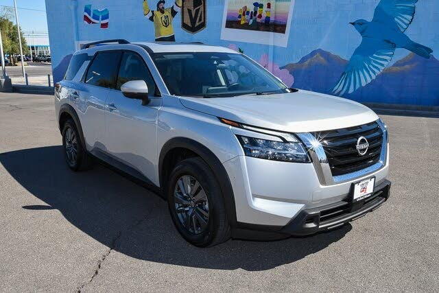 2025 Nissan Pathfinder SV FWD