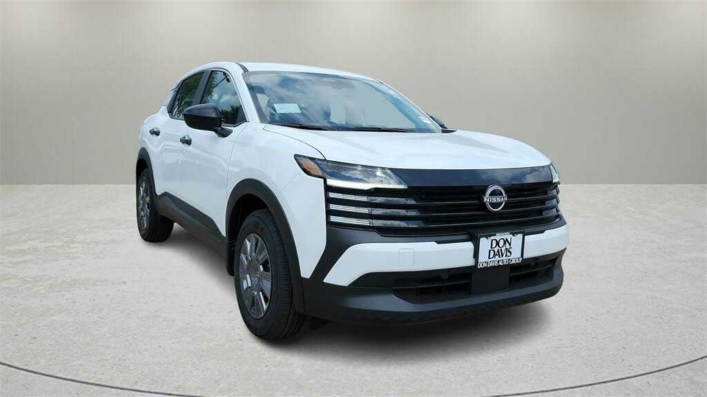 2026 Nissan Kicks S FWD