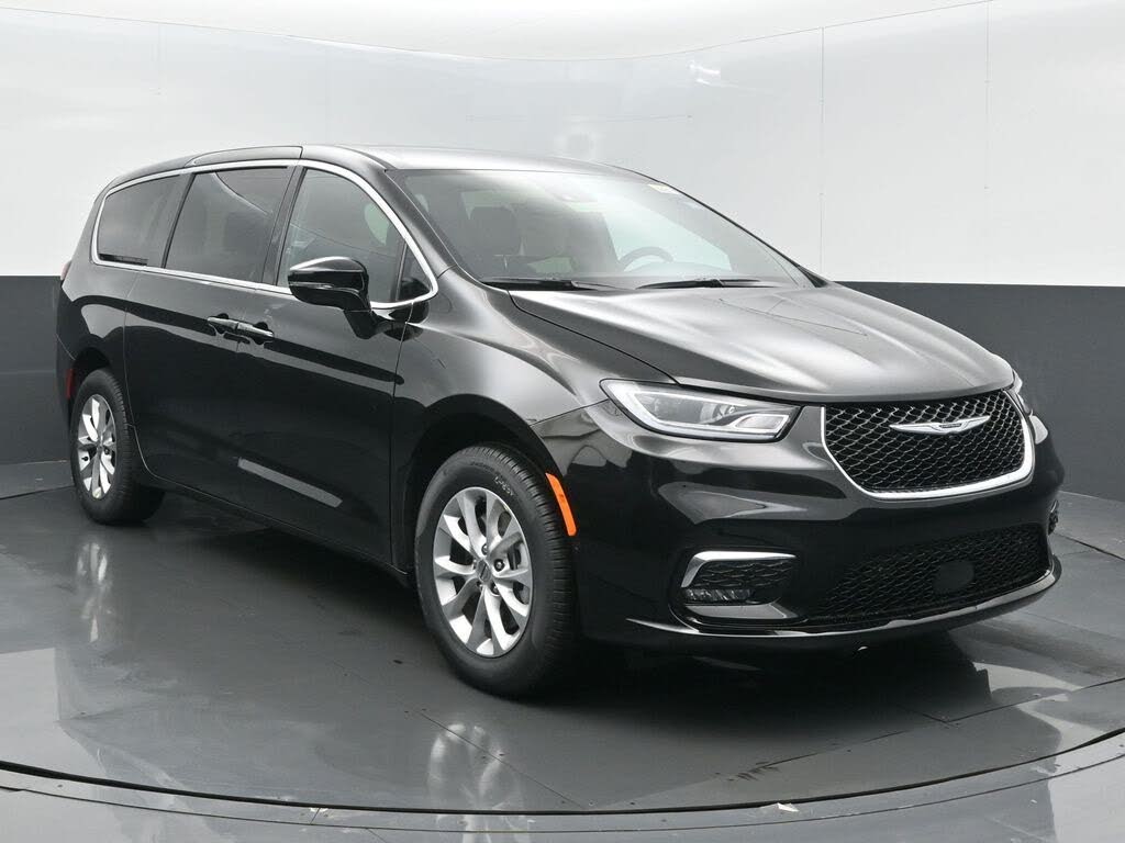 2025 Chrysler Pacifica Select AWD