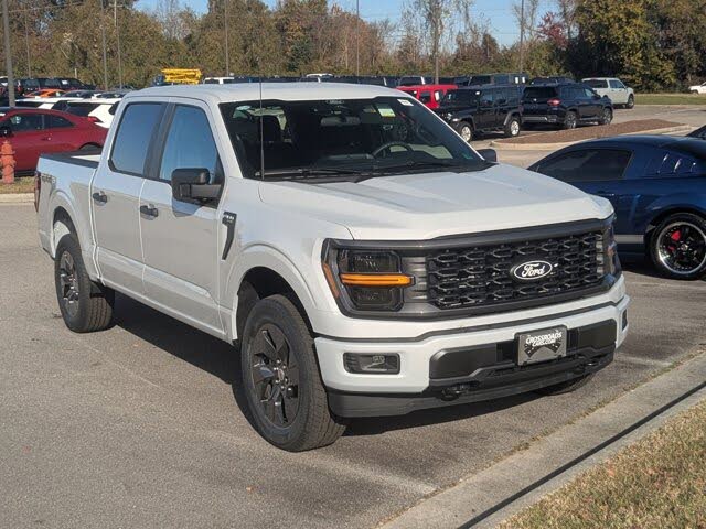 2025 Ford F-150 STX 4dr SuperCrew 4WD