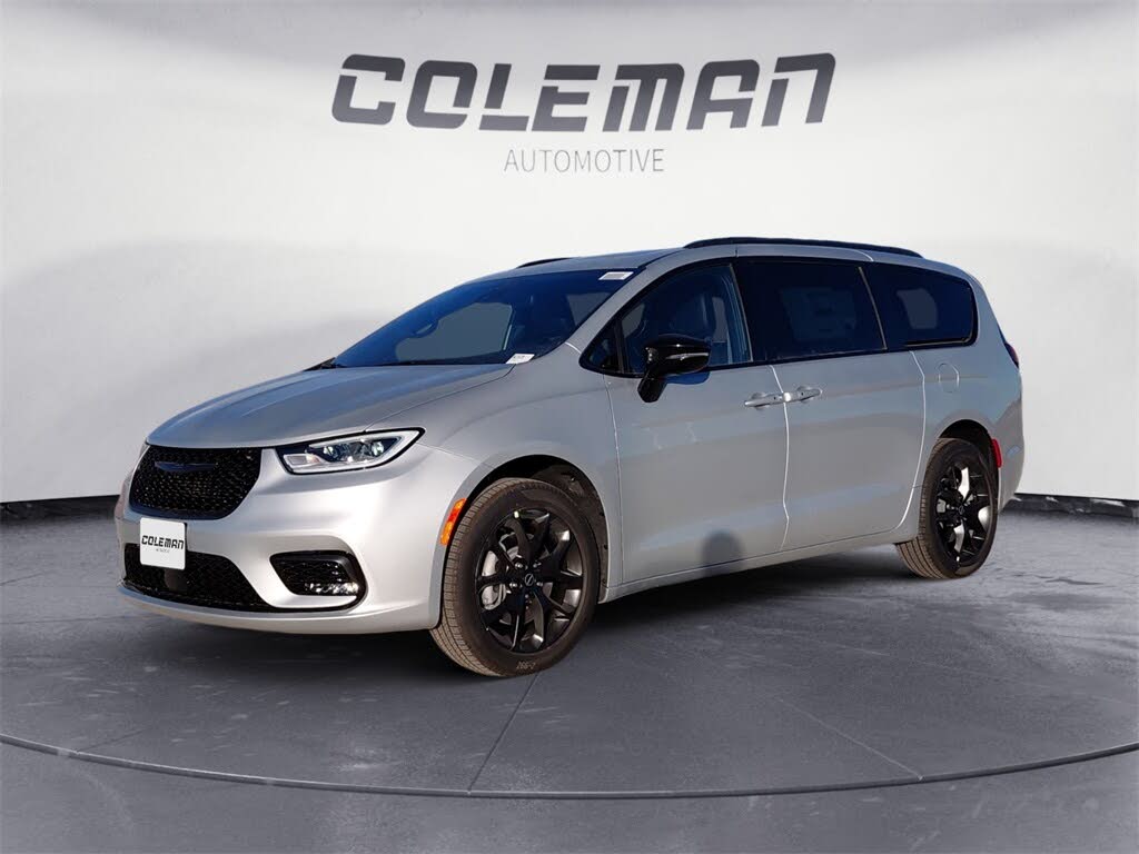 2026 Chrysler Pacifica Limited AWD